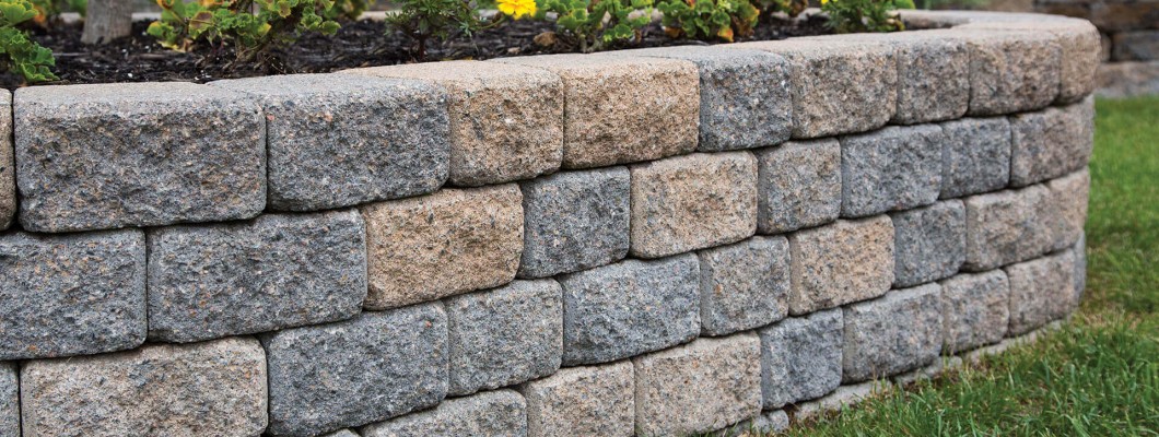 How to lay bricks for a garden wall